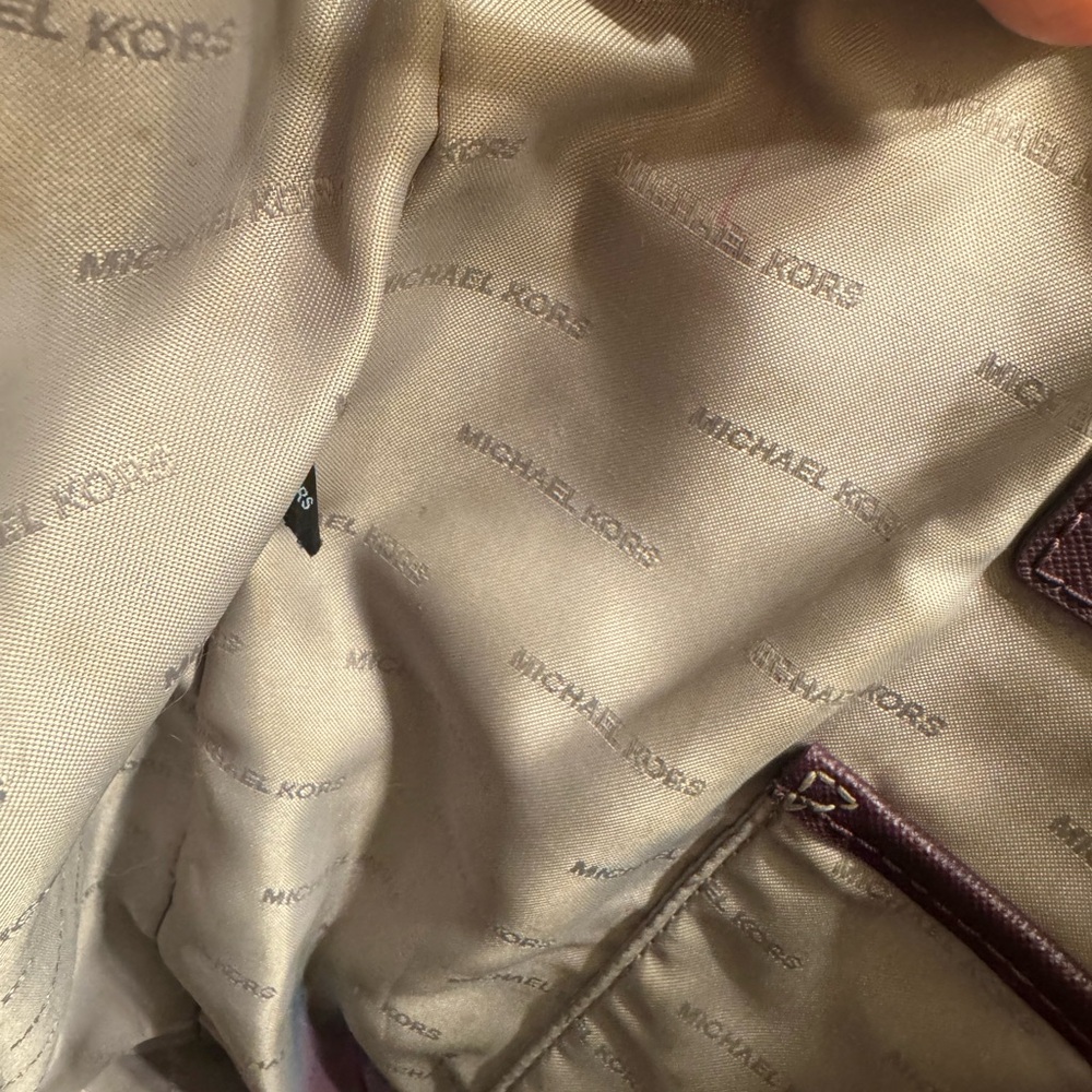 Michael Kors Walsh Purple Leather Tote with Gold Accents - Picture 7 of 11